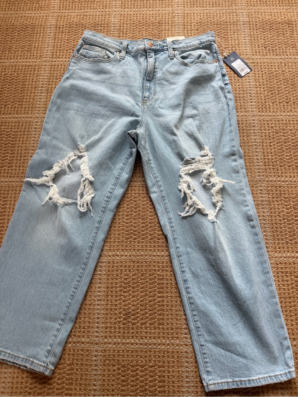 Light Blue Distressed Women’s Jeans